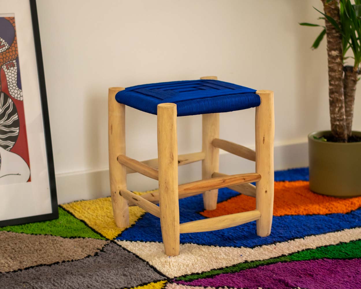 Hocker aus geflochtenem Seil Blau