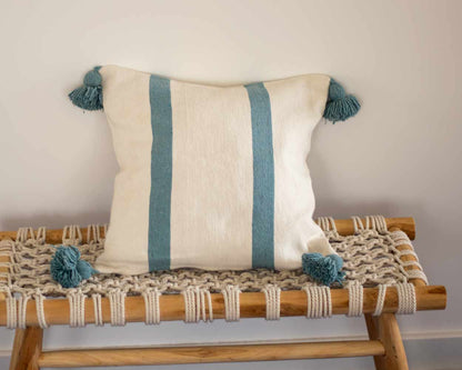 Housse de coussin rayée bleu ciel 2